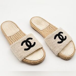 Chanel CC Logo Espadrille Slides Beige Tweed Rope Sole Flat Mules EU 38 US 7-7.5